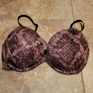 PINK By Victoria's Secret 32D bra